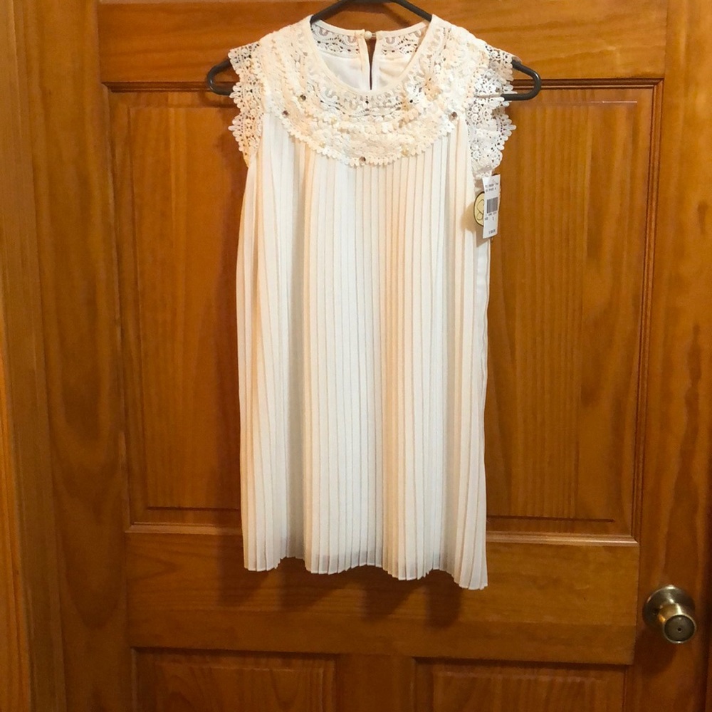 Girl’s Vintage Style Mini Dress - Size 8